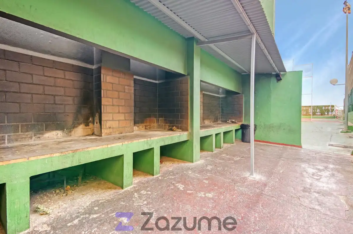 Wohnung zur Miete in El Puig de Santa Maria mit Privatgarten, Terrasse und Schwimmbad