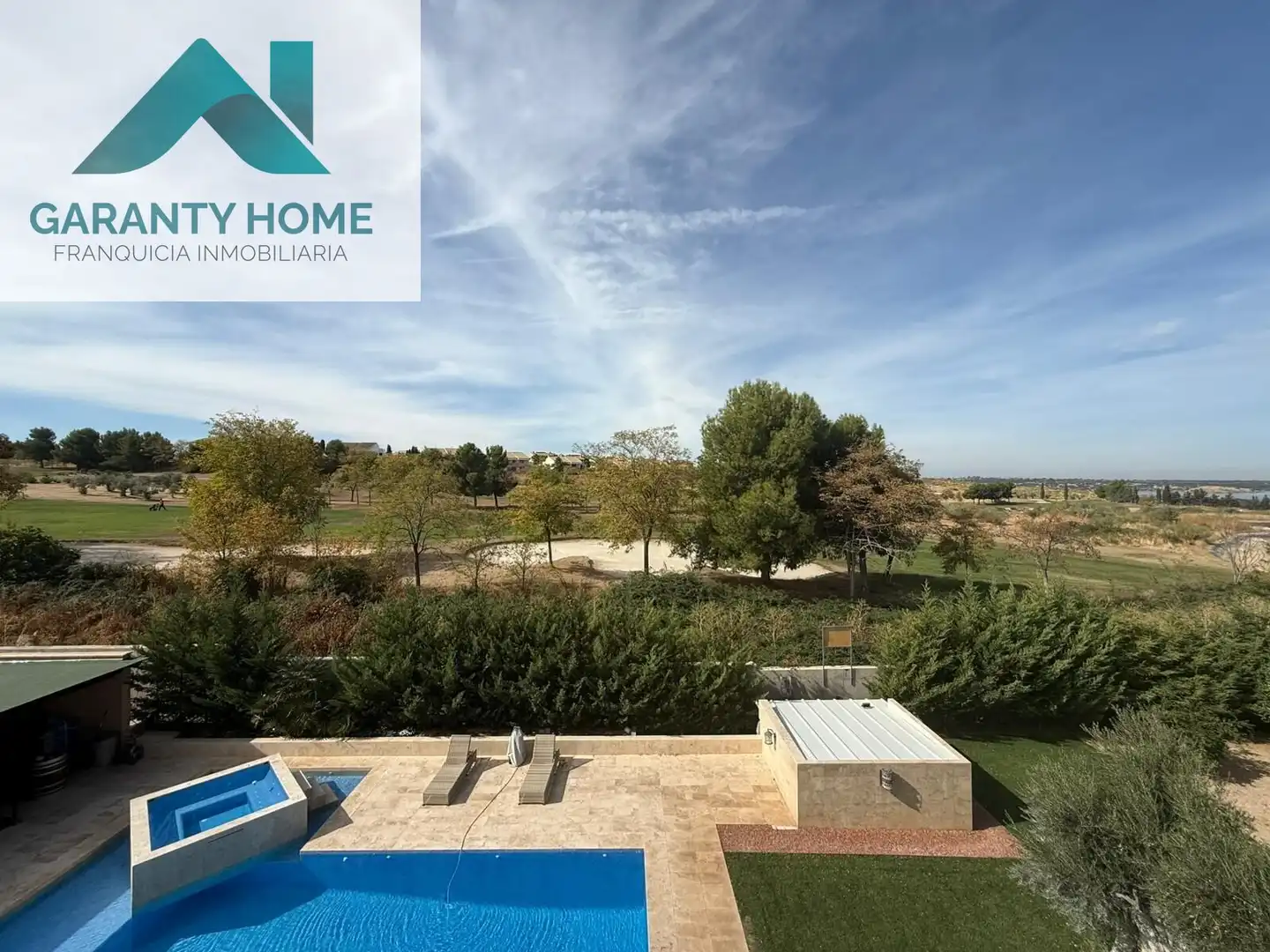 Casa adosada en venta en Layos con Aire acondicionado, Calefacción y Jardín privado