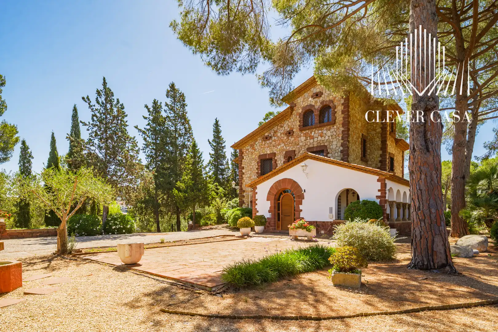 Vista exterior de Casa o chalet en venta en Castellví de Rosanes con Aire acondicionado, Calefacción y Jardín privado