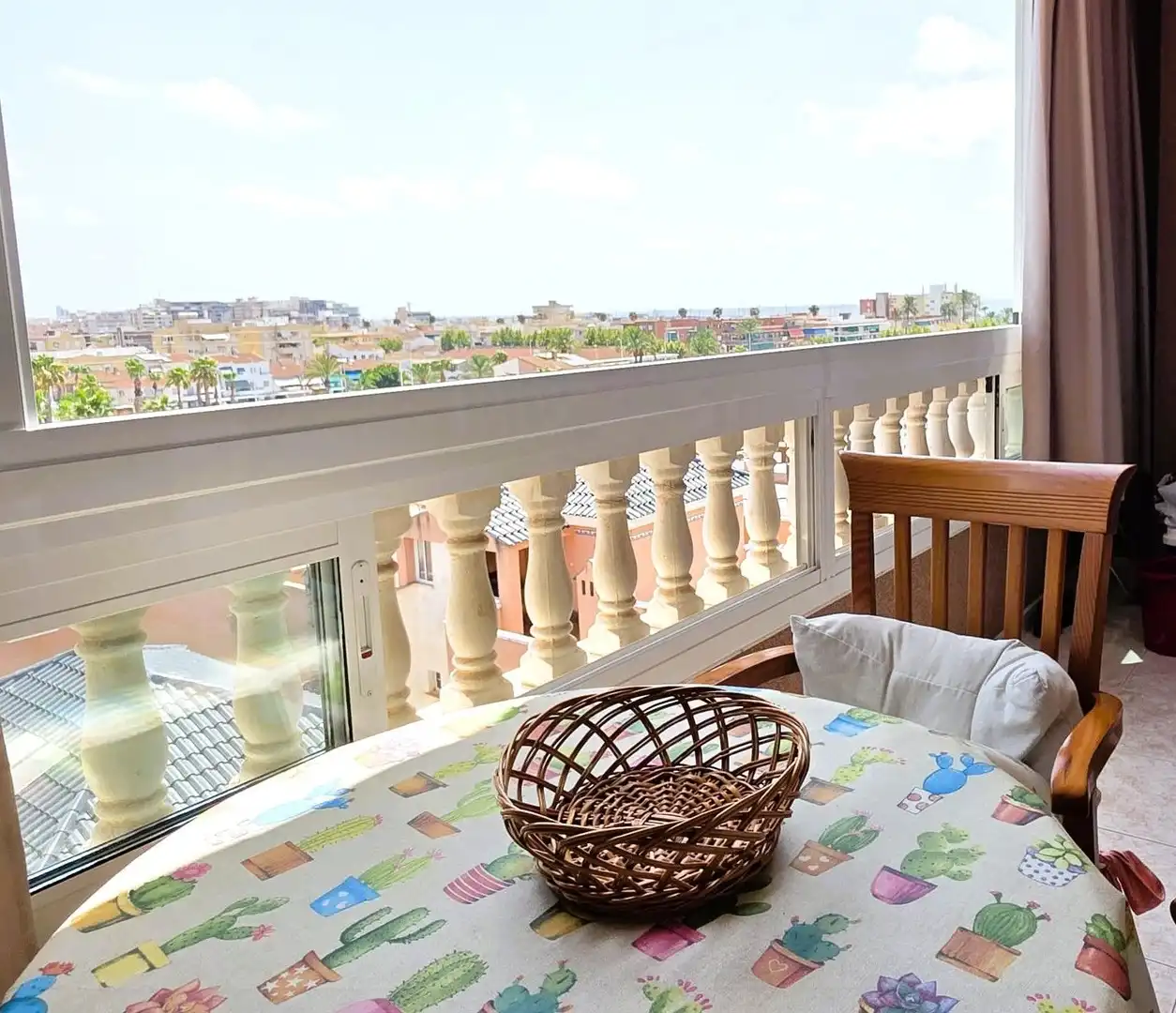 Terrasse von Dachboden zum Verkauf in Santa Pola mit Klimaanlage, Terrasse und Abstellraum