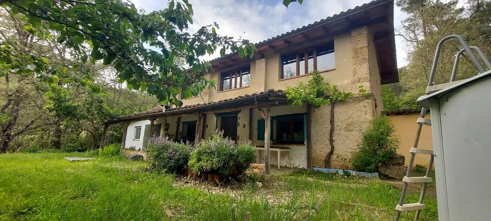 Exterior view of Houses for sale in Villanueva de la Vera