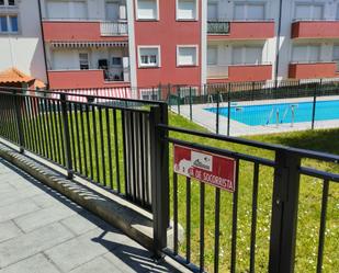 Piscina de Pis en venda en Ramales de la Victoria amb Terrassa