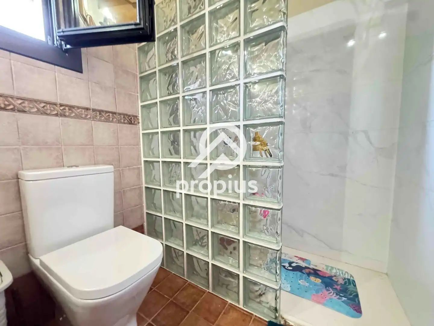Bathroom of Houses for sale in Llanes  with Heating, Private garden and Parquet flooring