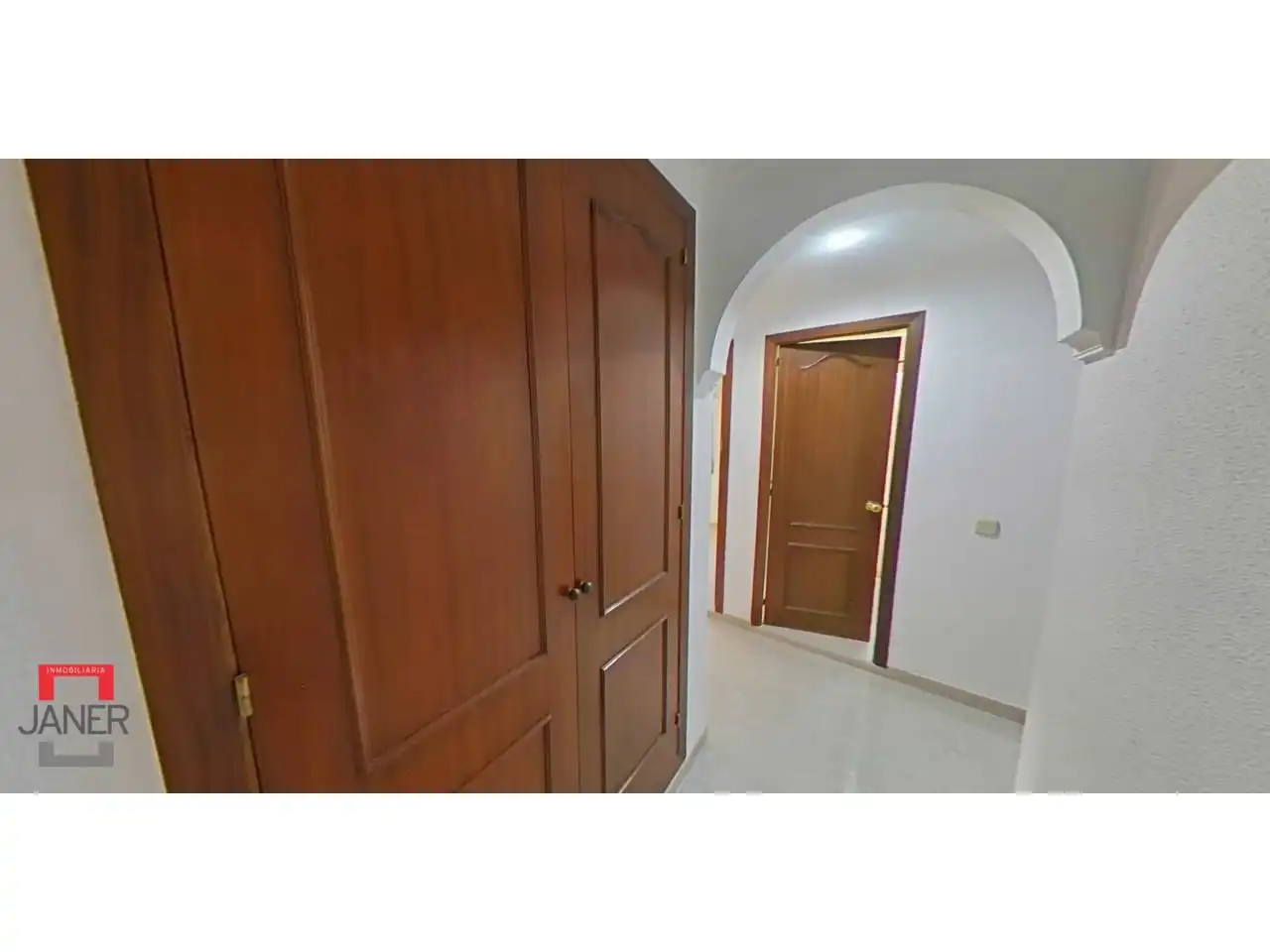 Houses for sale in Tomares  with Air Conditioner, Private garden and Terrace