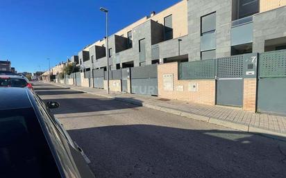 Vista exterior de Casa o xalet en venda en Valdemoro