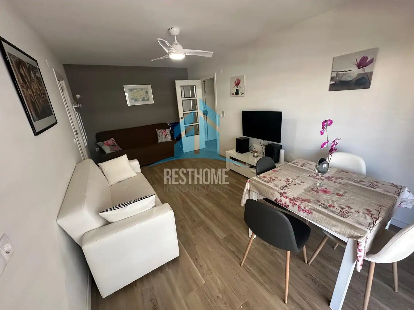 Wohnzimmer von Wohnungen zur Miete in Cullera mit Klimaanlage, Privatgarten und Terrasse
