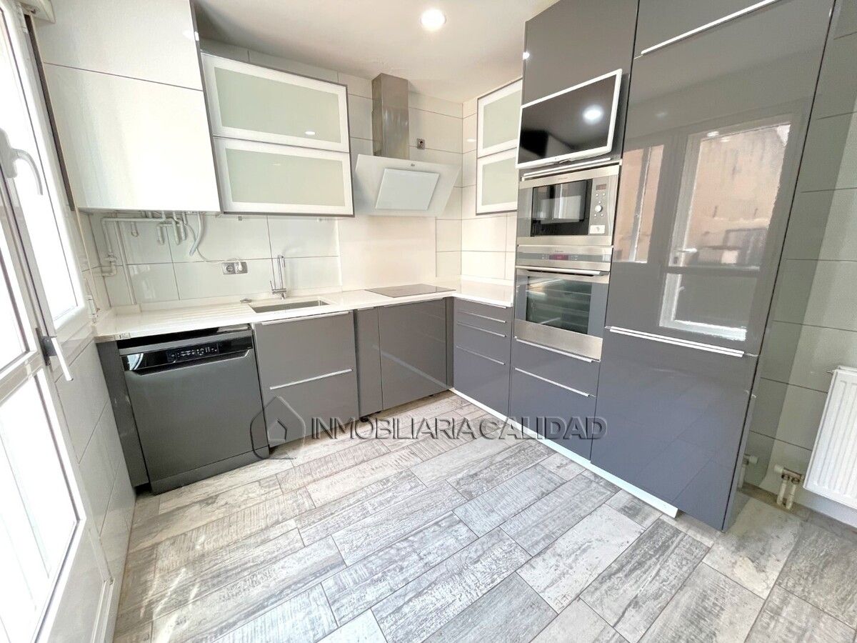 Cocina de Casa o chalet en venta en Burgos Capital con Calefacción