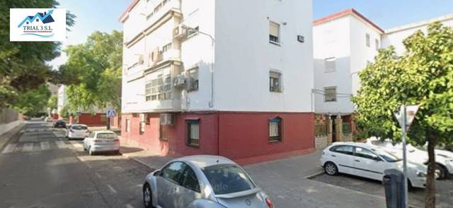 Piso en Venta en Calle SIERRA DE GATA en Tiro de Línea