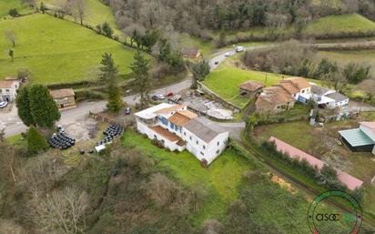 Vista exterior de Casa o xalet en venda en Cabranes amb Calefacció, Parquet i Terrassa