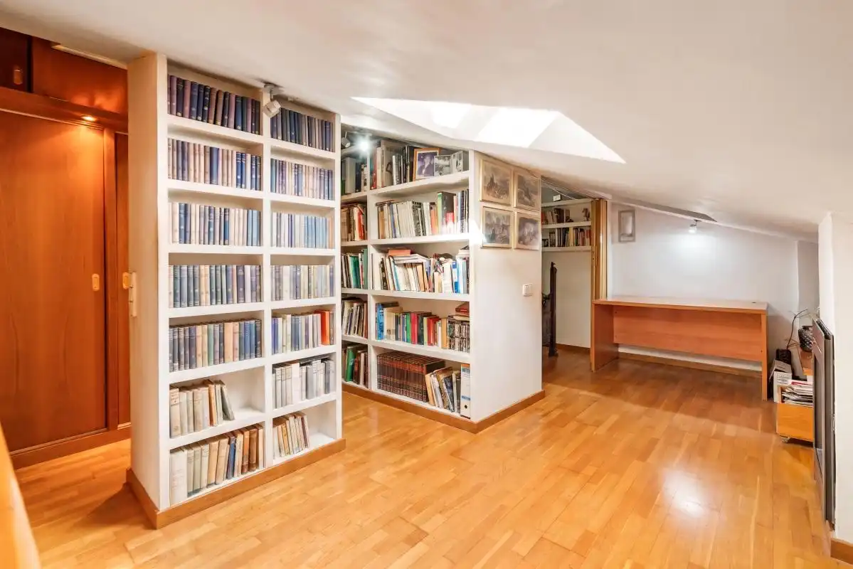 Dúplex en venta en Sant Joan Despí con Aire acondicionado y Calefacción