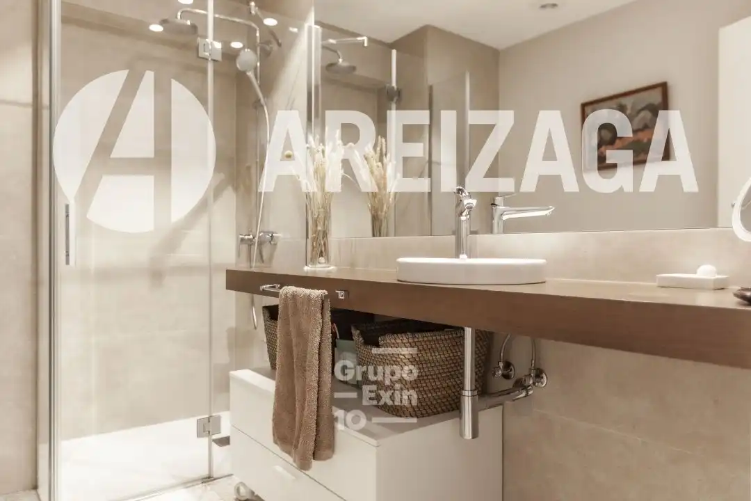Piso en venta en Bergara Kalea, Área Romántica