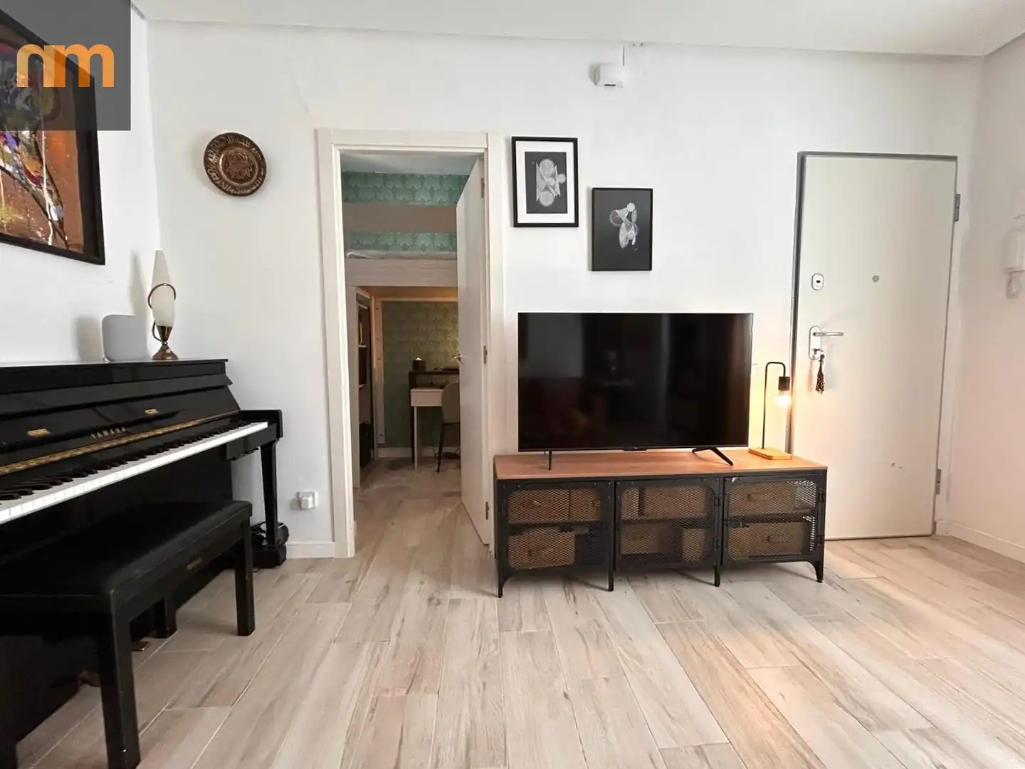Sala d'estar de Pis en venda en Madrid amb Calefacció