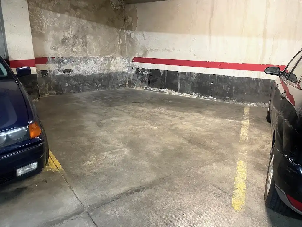 Aparcament de Garatge en venda en Barcelona