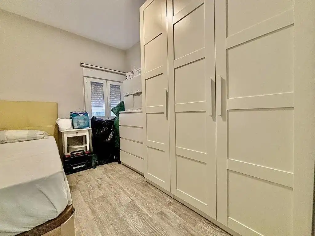 Habitación de Piso de alquiler en Madrid con Aire acondicionado y Amueblado
