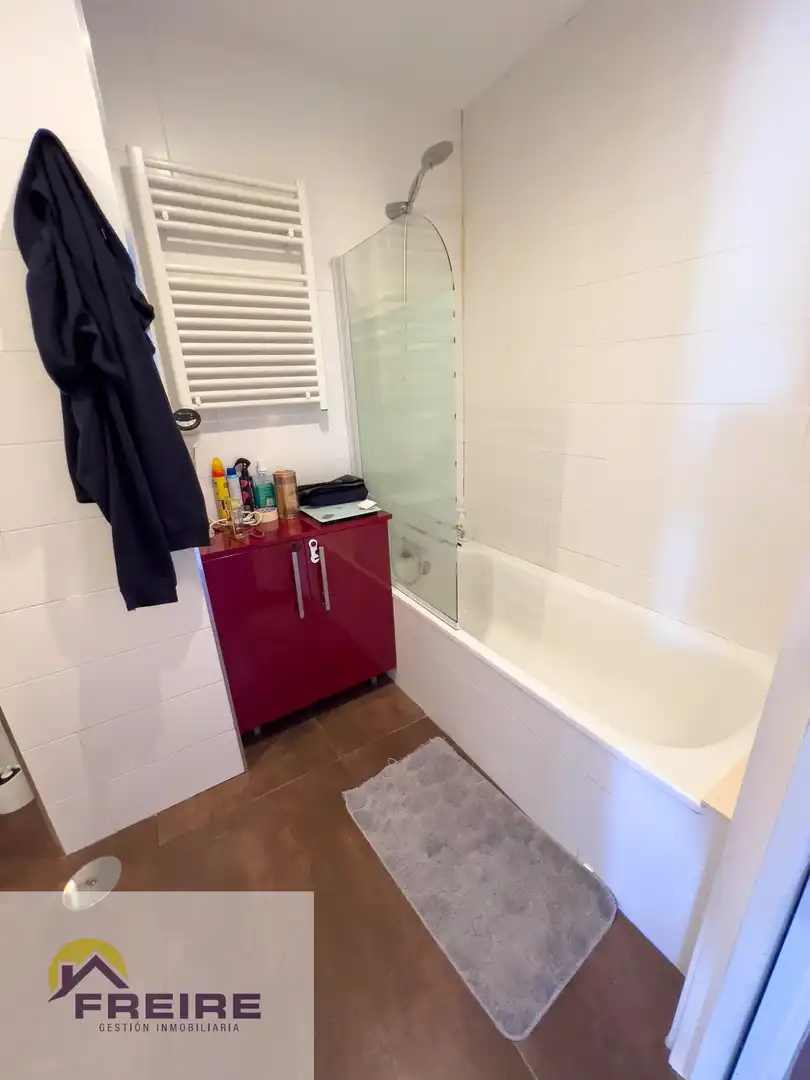 Baño de Apartamento en venta en Marín con Terraza y Trastero