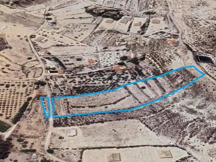 Terreno rústico en venta en Camino de la Cueva Negra 100, imagen 2