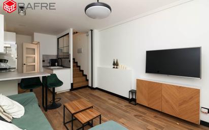 Study for sale in Calle de José Arcones Gil, Pueblo Nuevo