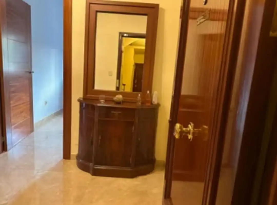 Piso de alquiler en Avenida Granada, San Ildefonso - Catedral