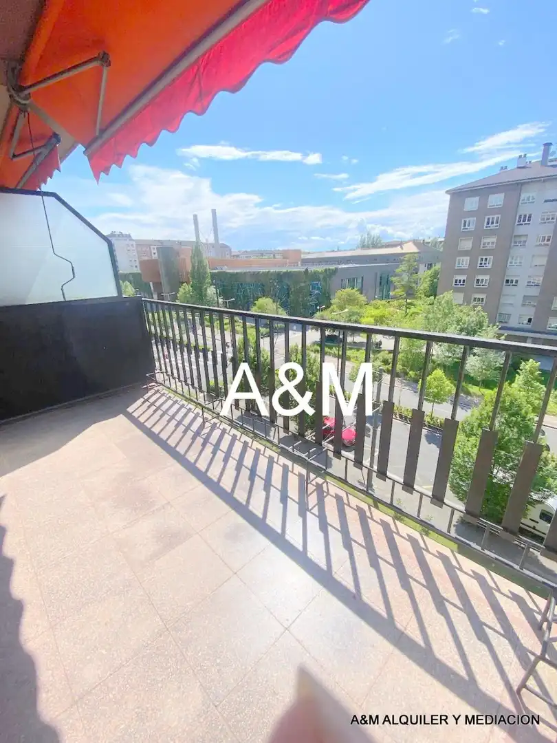 Terrace of Flat for rent in Vitoria - Gasteiz  with Heating, Parquet flooring and Terrace