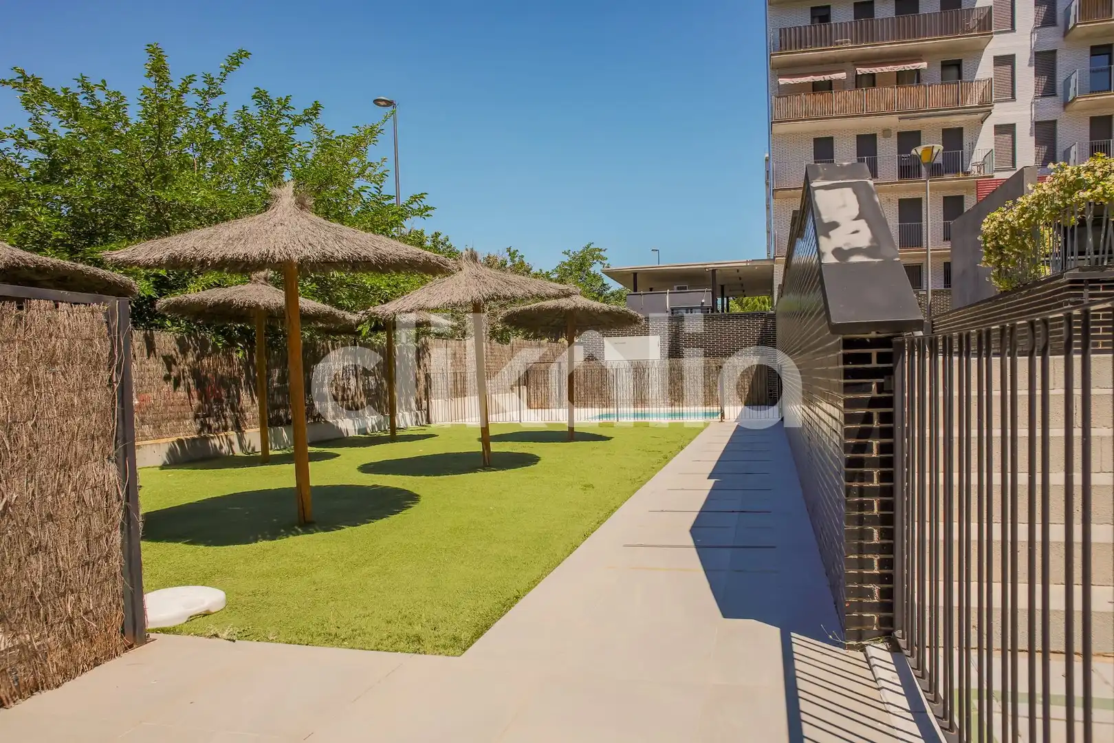 Terrasse von Wohnung zum Verkauf in Tres Cantos mit Heizung, Privatgarten und Terrasse