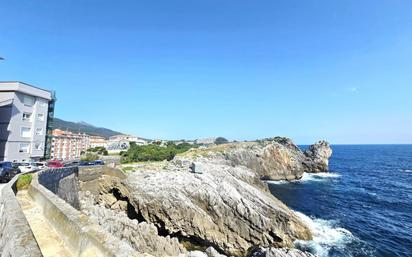 Exterior view of Flat for sale in Castro-Urdiales