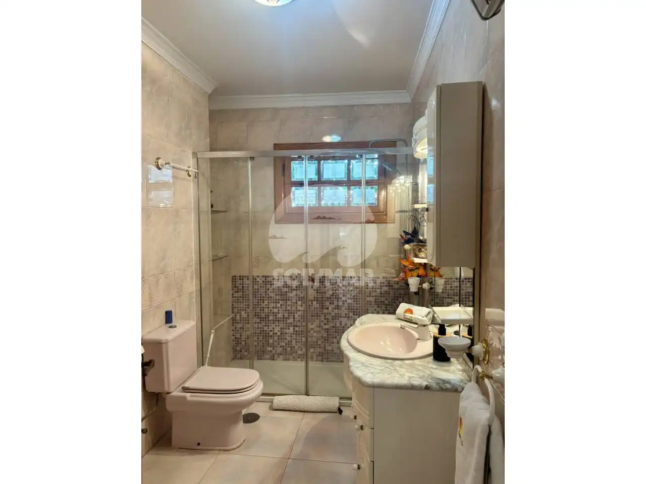 Bany de Casa o xalet en venda en Vélez-Málaga amb Aire condicionat, Jardí privat i Terrassa