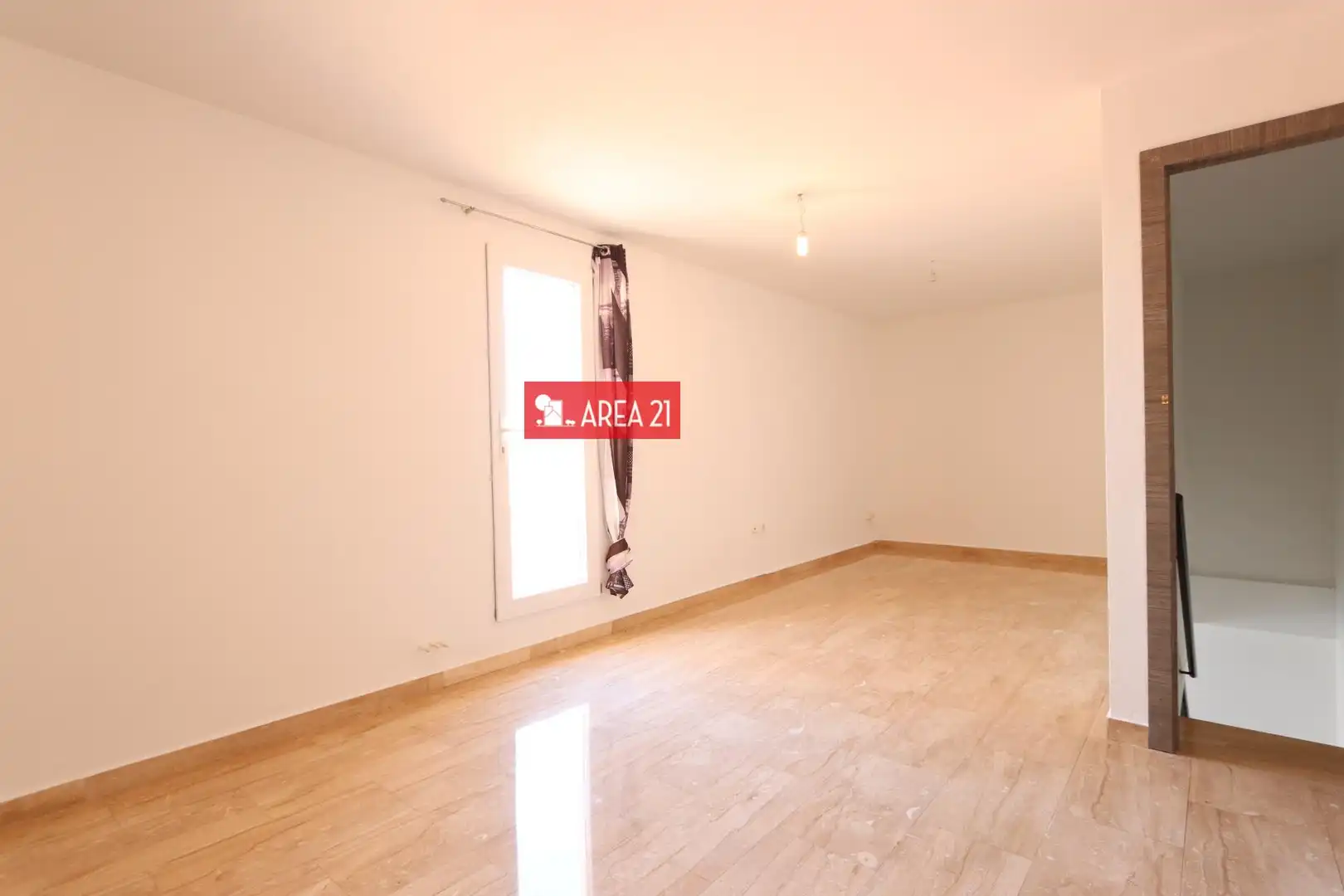 Duplexes for rent in La Pobla de Vallbona  with Balcony