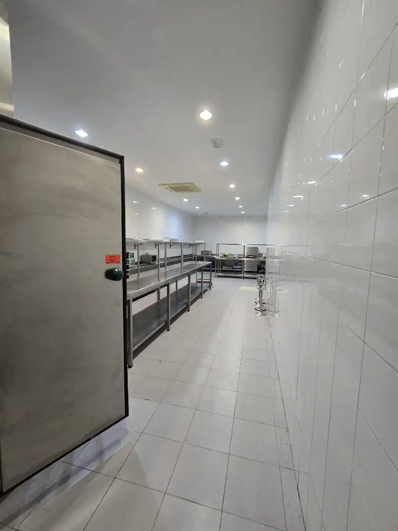 Kitchen of Buildings for sale in Esquivias  with Alarm