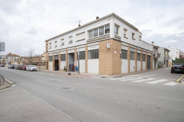 Local comercial en Venta en Cassà de la Selva