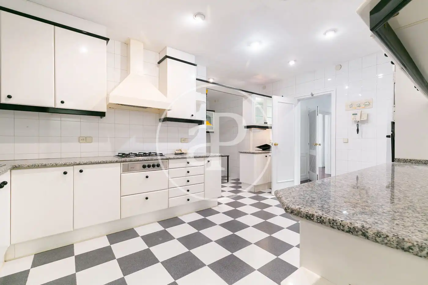 Cocina de Piso de alquiler en Barcelona con Aire acondicionado, Calefacción y Terraza