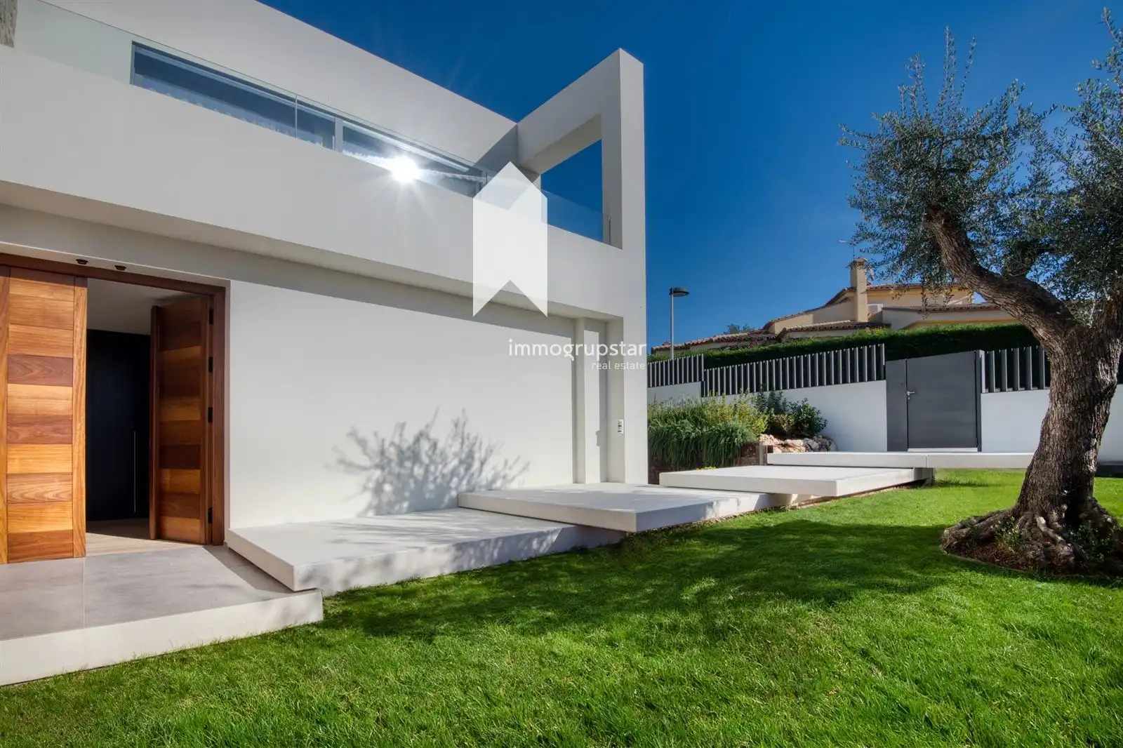Maison avec piscine à vendre à Narcis Monturiol 17, imagen 4