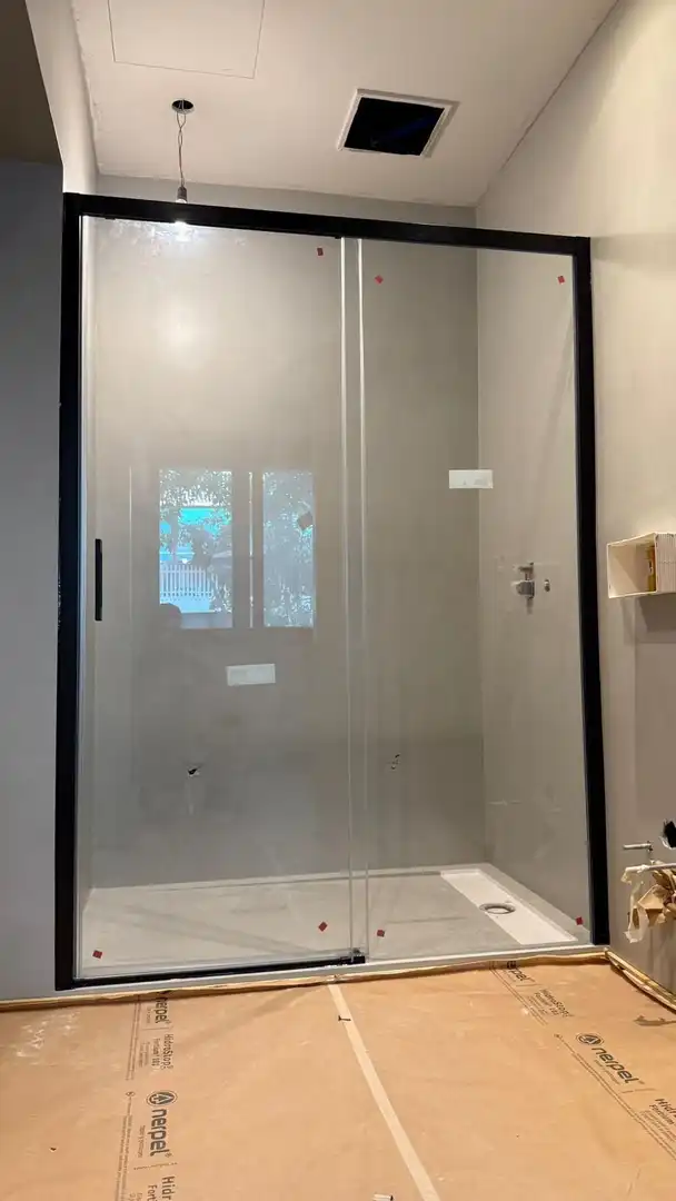 Bathroom of Office for sale in Barcelona  with Air Conditioner and Heating