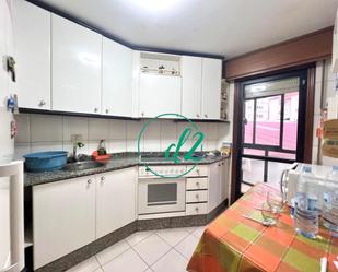 Kitchen of Flat for sale in Ourense Capital   with Heating and Storage room