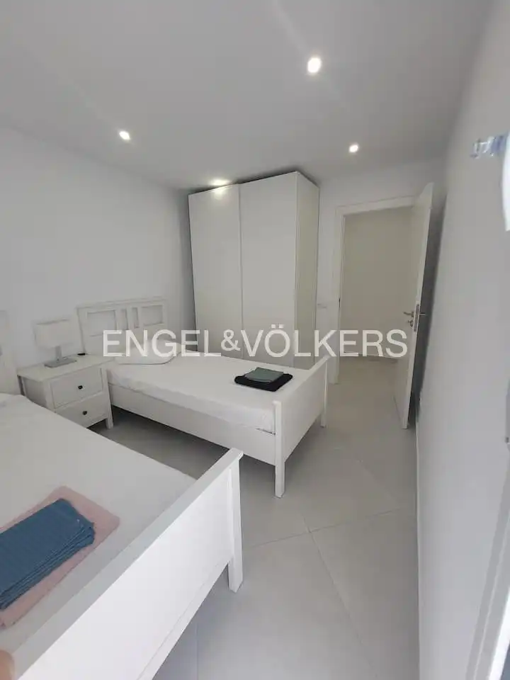 Habitación de Piso de alquiler en Torrevieja con Aire acondicionado, Calefacción y Balcón