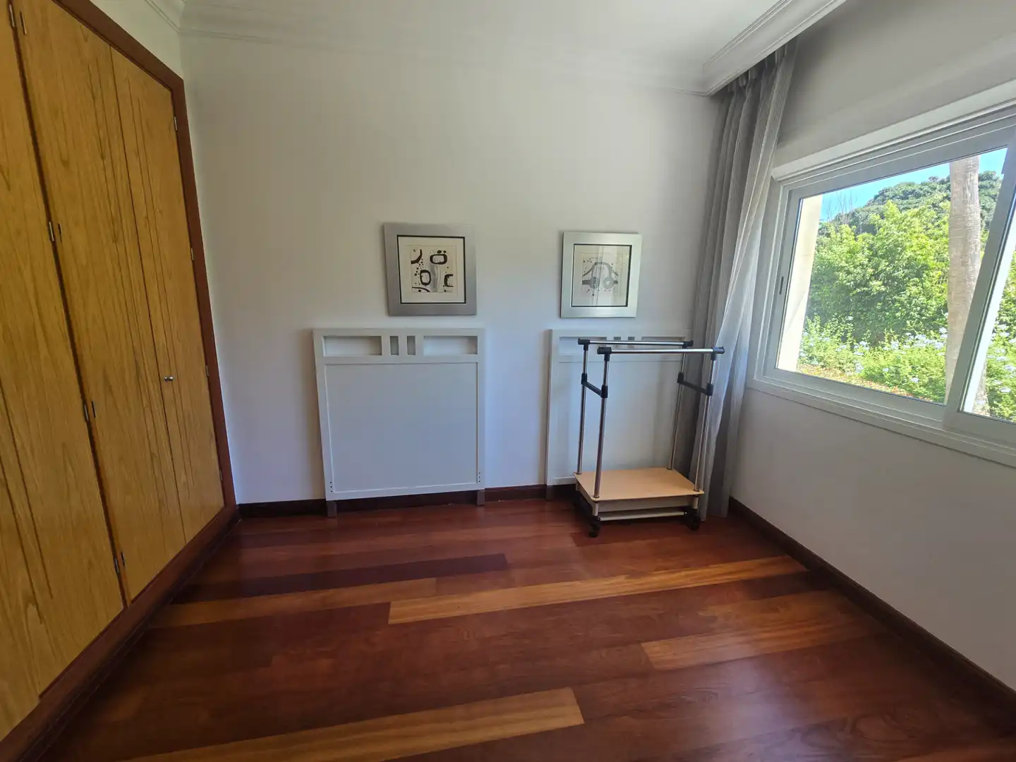 Dormitori de Apartament en venda en Marbella amb Aire condicionat, Calefacció i Jardí privat