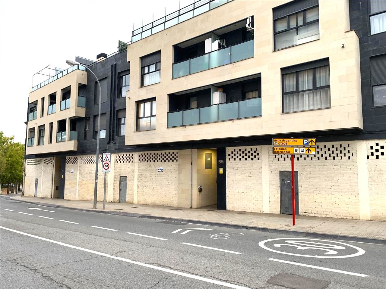 Premises for sale in DIAZ BRAVO, Centro