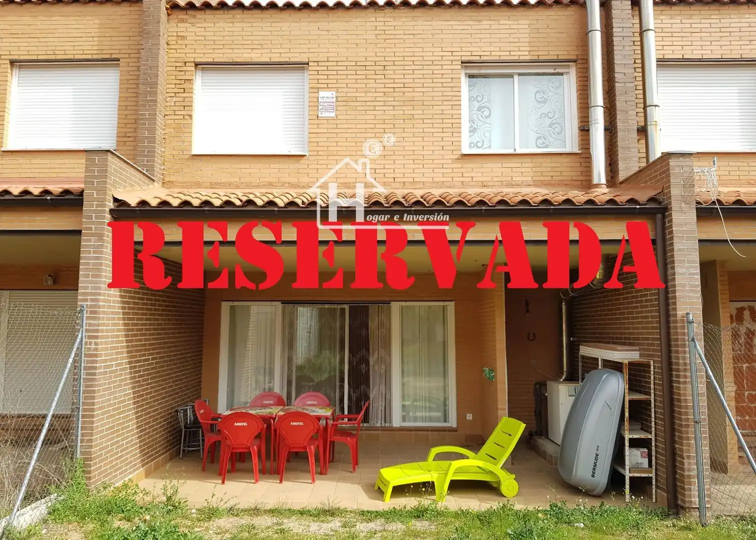 Casa adosada en venda en Yebes amb Calefacció, Jardí privat i Moblat