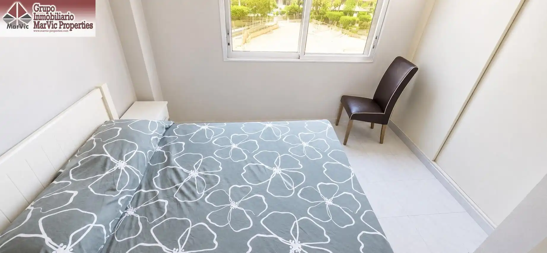 Bedroom of Flat for sale in Benidorm  with Community pool