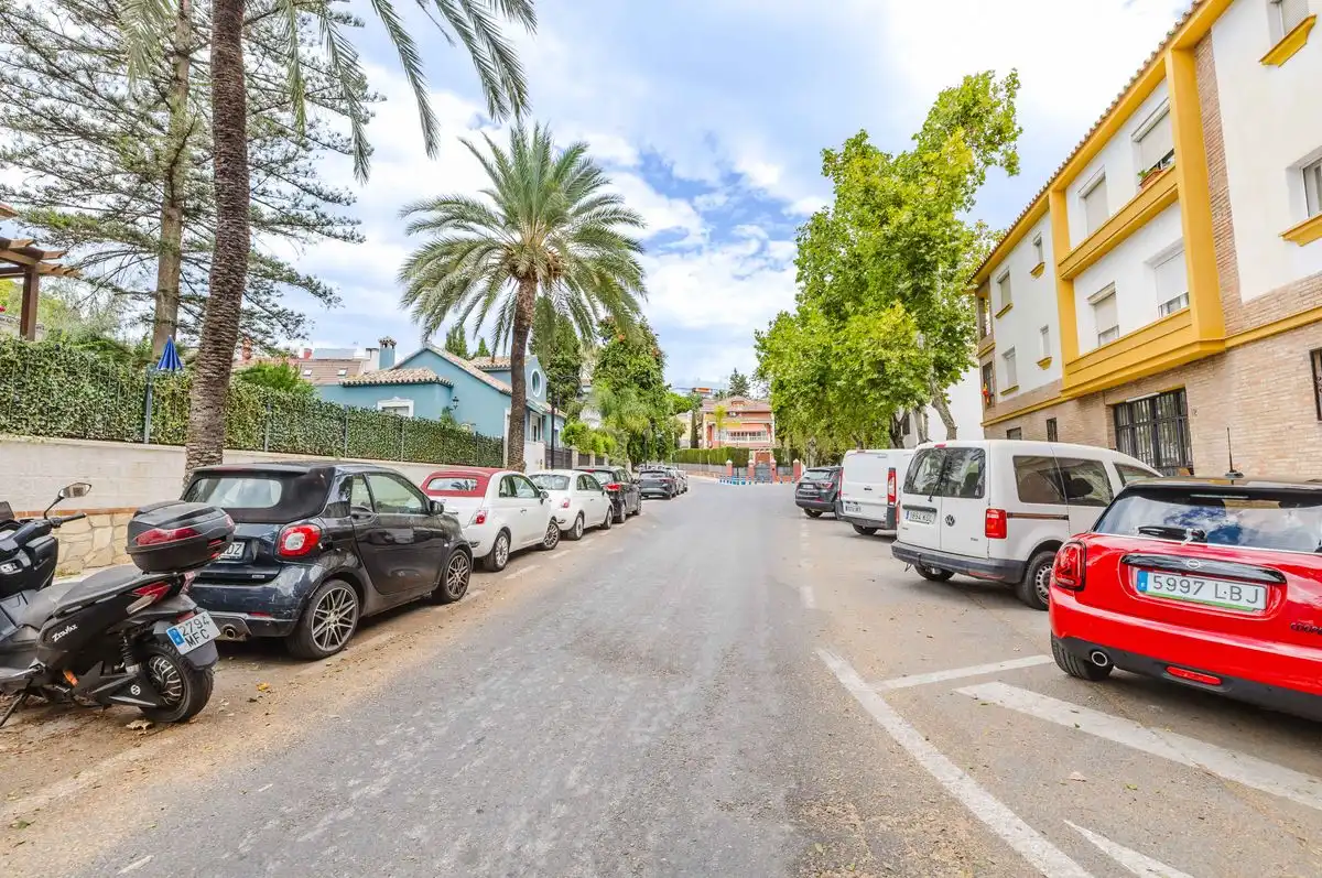 Flat for rent in Calle República Argentina, Limonar