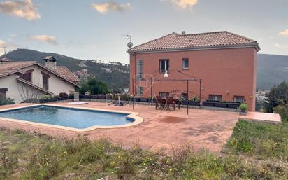 Jardí de Casa o xalet en venda en Vallirana amb Calefacció, Jardí privat i Terrassa