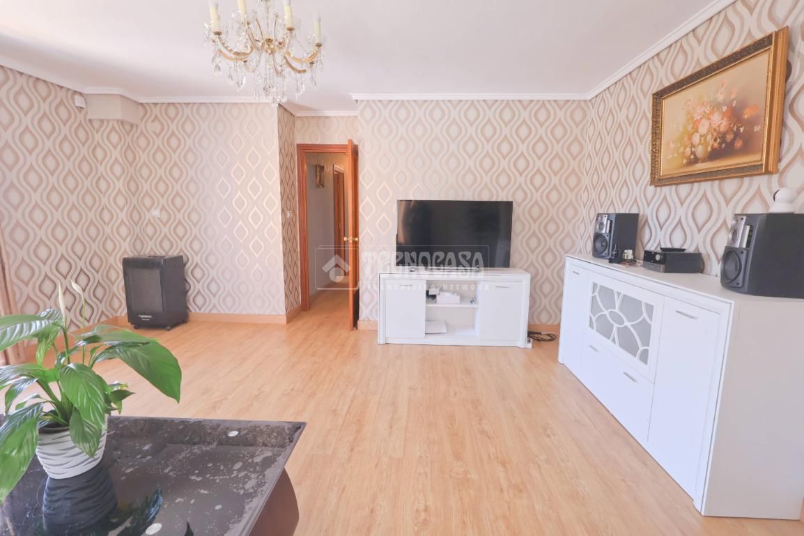 Pis en venda a Avenida de Abril - 9 de Octubre, Puerto de Sagunto