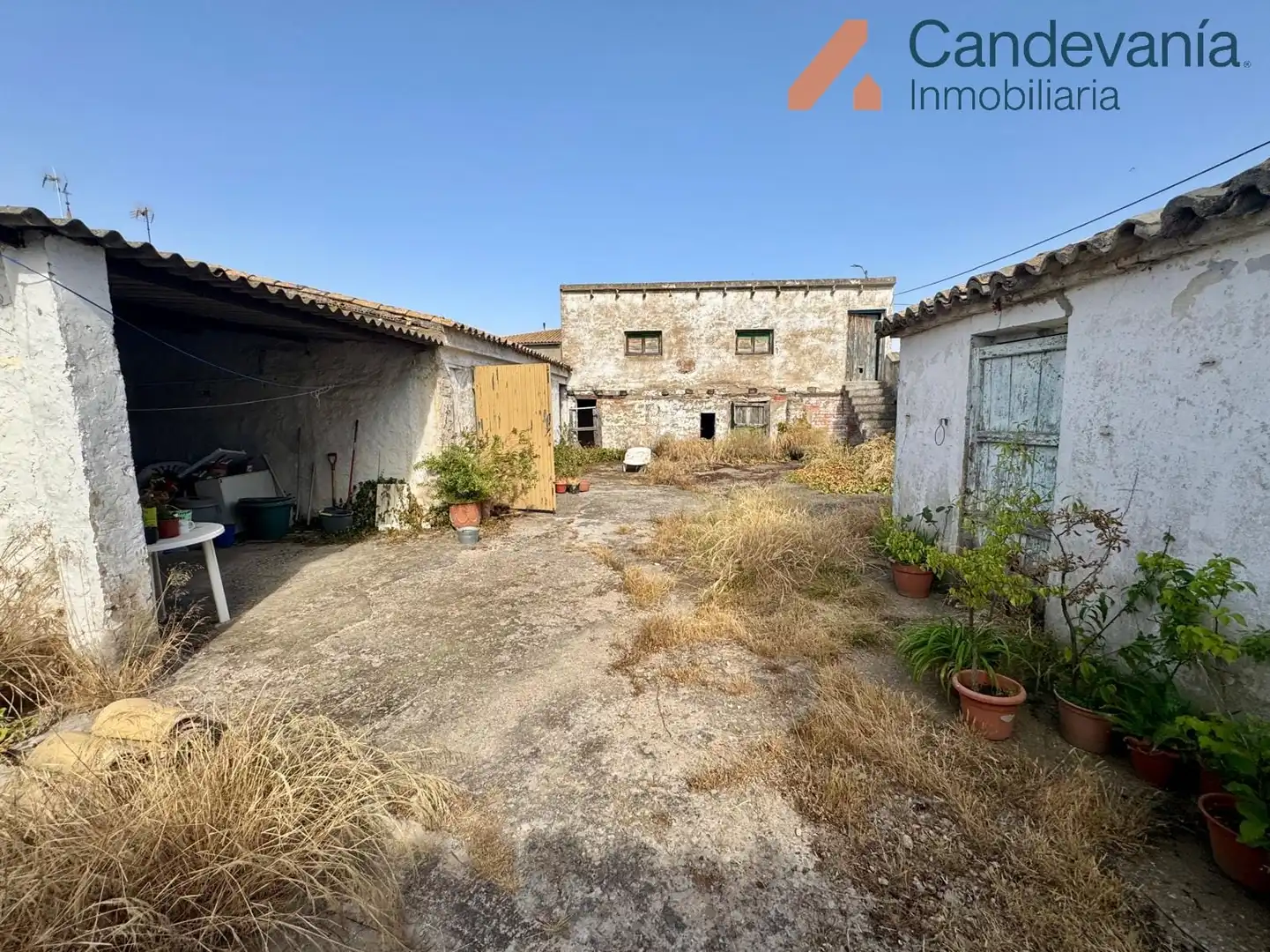 Finca rústica en venda en Gurrea de Gállego amb Jardí privat i Traster