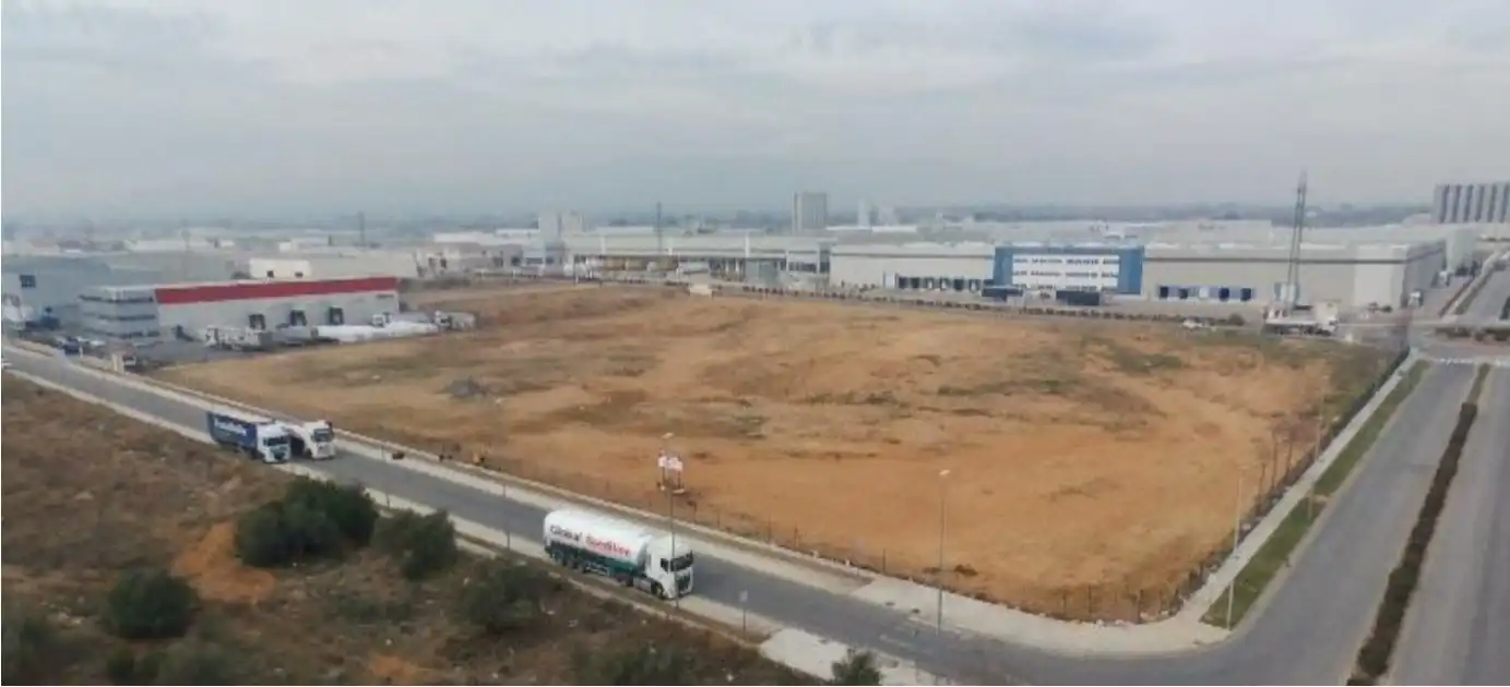 Lands and plots to rent in Europa
