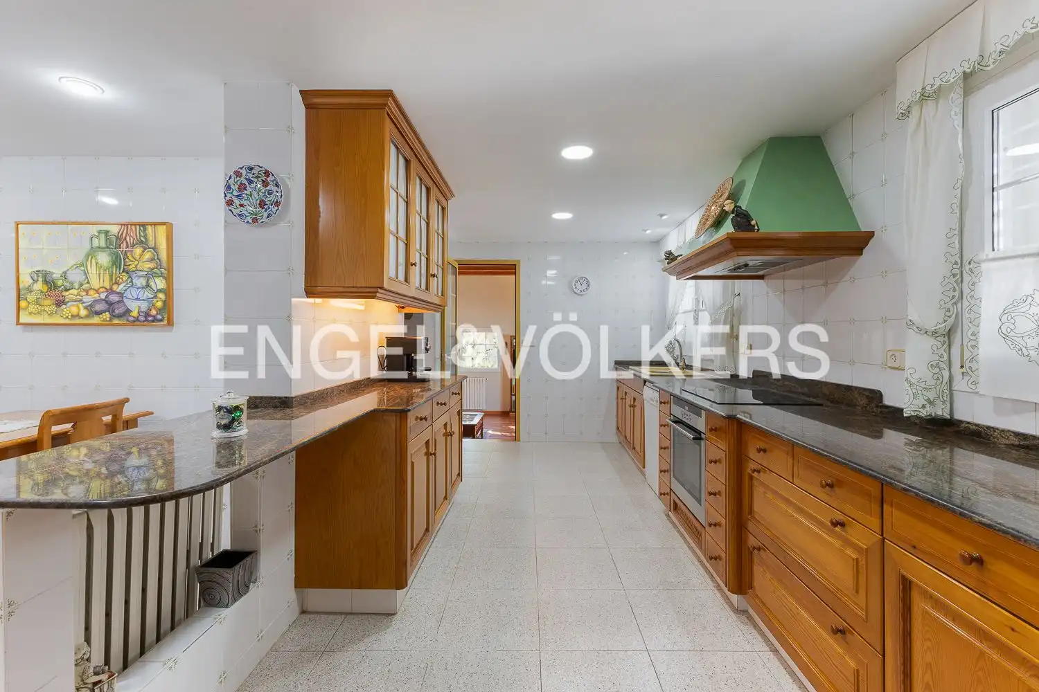 Kitchen of Houses for sale in Paterna  with Air Conditioner, Heating and Private garden