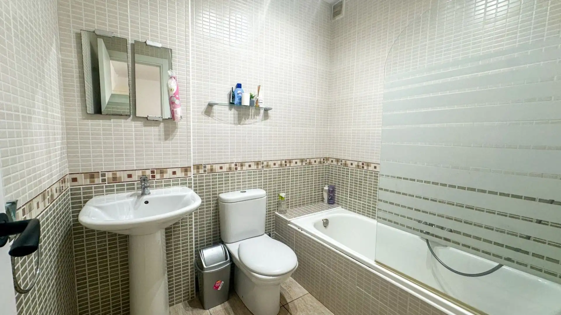 Bany de Apartament en venda en Orihuela Costa
