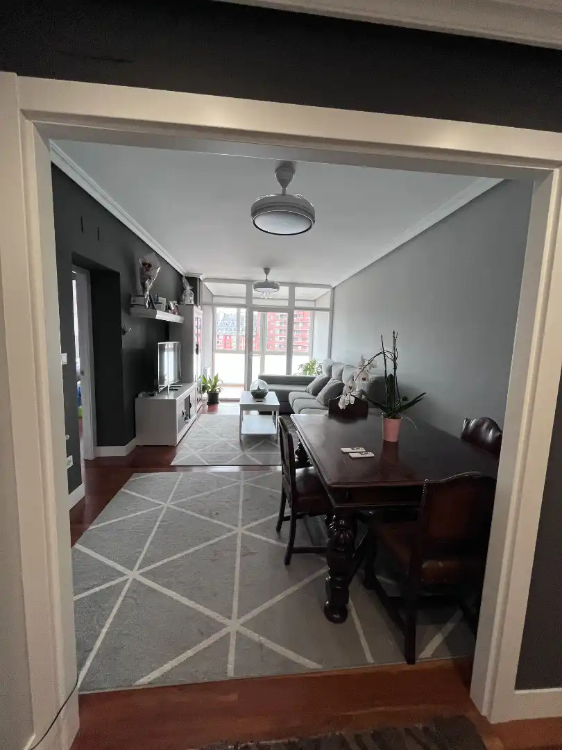 Living room of Flat for sale in Bilbao   with Heating, Terrace and Furnished