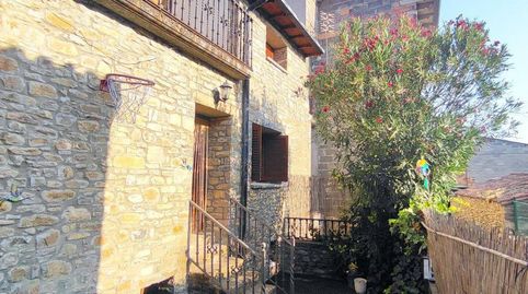 Casa en venta en Tierrantona, 4 dormitorios.