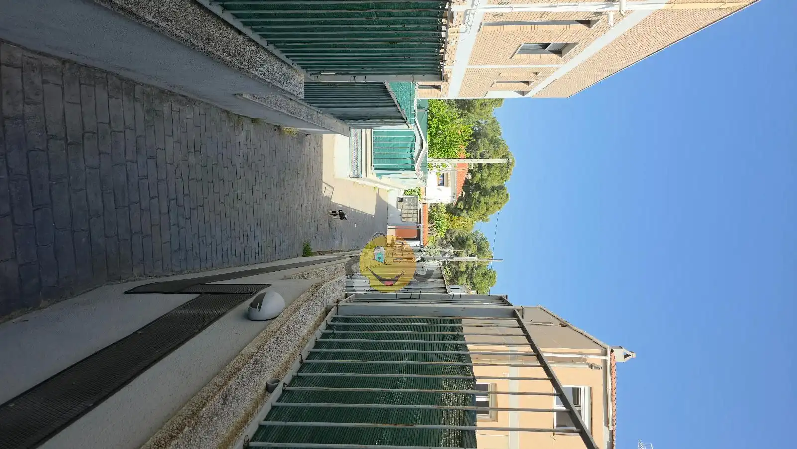 Außenansicht von Wohnung zum Verkauf in Calafell mit Klimaanlage, Heizung und Privatgarten