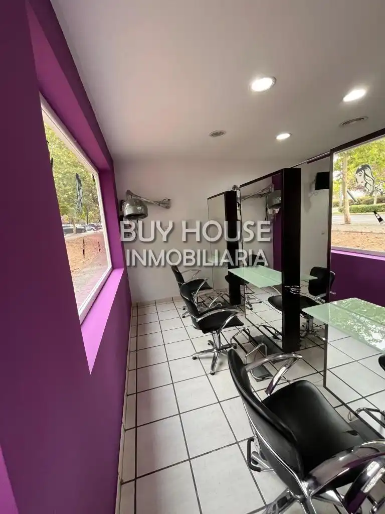 Business premises for sale in Avenida Avenida Europa, imagen 11