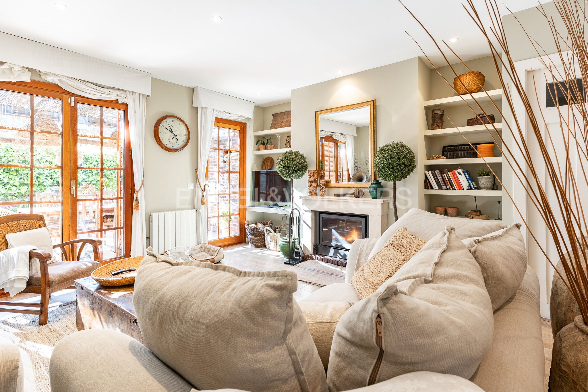 Living room of House or chalet for sale in Badalona  with Air Conditioner, Heating and Private garden